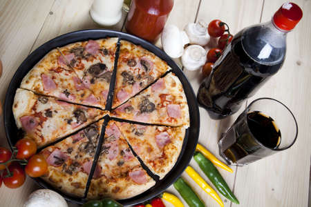 Hot pizzaの写真素材