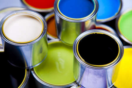 Colorful cans の写真素材