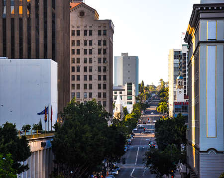 SAN DIEGO/CALIFORNIA, AUGUST 17, 2017: Beautiful rising street in the center of San Diego near Horton Plaza Park.のeditorial素材