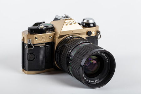 Golden vintage Cameraの写真素材