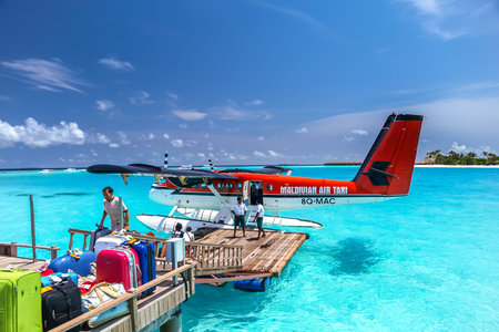 air taxi landed close to  one of maldives islands, irufushiのeditorial素材