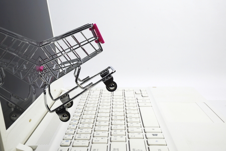 Make money in shopping cart market shipping online networkの写真素材