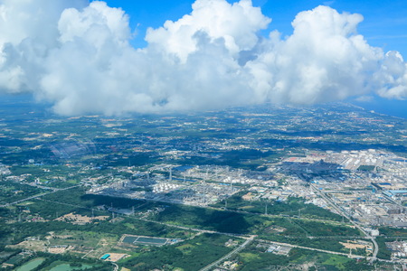 Blurred background : Refining high angle viewの写真素材