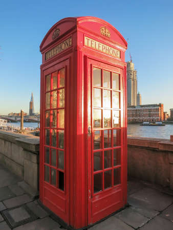 Call box - Tradition Telephone in UKの写真素材