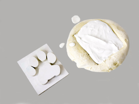 Then prepare the pastry dough and forming a templateの写真素材