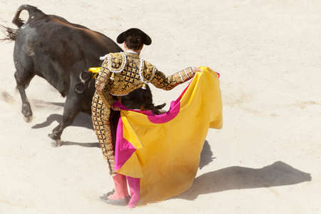 This sort is named after the great Mexican bullfighter Rodolfo Gaona, who put into practice in Spain and Mexico.のeditorial素材