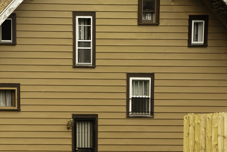 A wall of windows and glass on a private home.のeditorial素材