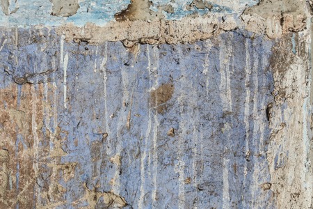 Aged Old Red White Gray Brick Wall Texture Destroyed Concrete Wall Horizontal Background. Shabby Urban Messy Brickwall Structure. White Red Stone Wall With Damaged Plaster Background Texture.の写真素材