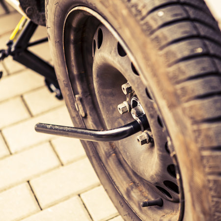 Changing tires or wheel before winter or spring