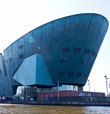 Typical architecture in Amsterdam (Netherlands) from boatのeditorial素材