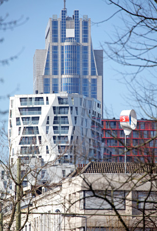 ROTTERDAM, NETHERLANDS - APRIL 1: Modern building in the centre of the city on April 1, 2014 in Rotterdamのeditorial素材