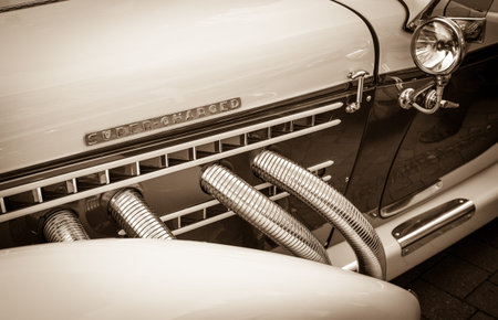 RUZOMBEROK, SLOVAKIA - JUN 21: Exhibit of old veteran cars at town Ruzomberok on Jun 21, 2014 in Ruzomberokのeditorial素材