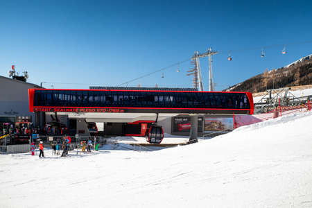 TATRANSKA LOMNICA, SLOVAKIA - MARCH 12, 2022: Station of cableway in resort Tatranska Lomnica in High Tatras mountains, Slovakiaのeditorial素材