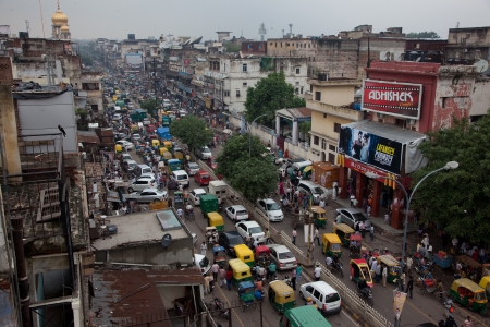 Main street of Old Delhi Chadni chowkのeditorial素材