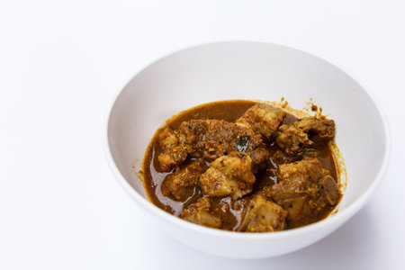 Spicy Thai curry with pock