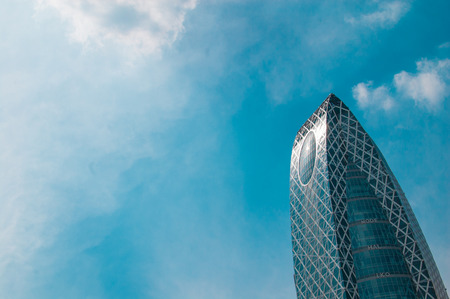 Cocoon Tower in Shinjuku, Japan. Shinjuku is located in the central of Tokyo and usually there are many people around.のeditorial素材