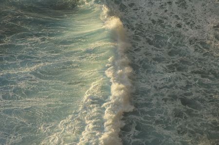 breaking wave