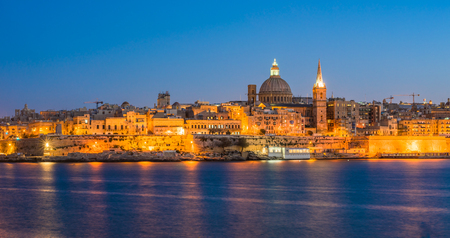 Sunset view of Valletta, the capital of Malta.の写真素材