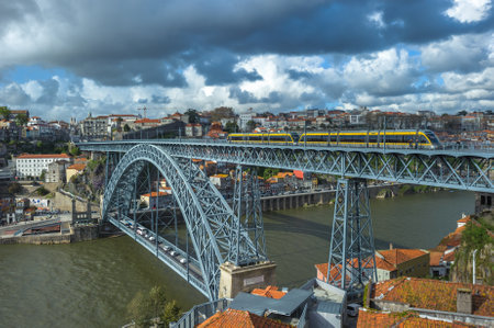 Luis I Bridge in Porto, Portugalのeditorial素材