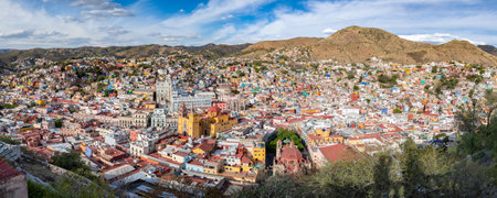 Panoramic view of Guanajuato, Mexico.のeditorial素材