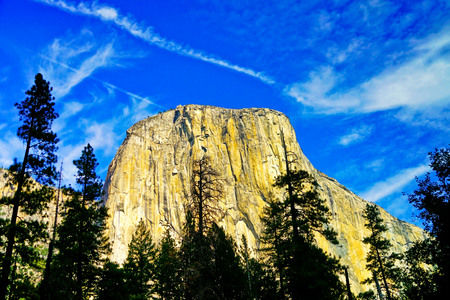 View from Yosemite Valley in Yosemite National Park in the morning in autumn.の写真素材