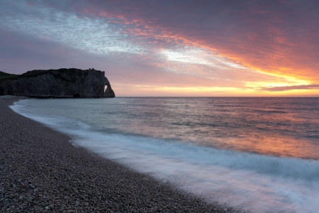 Beach of Etretat, Haute Normandie, Franceの写真素材