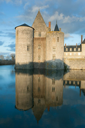 Castle of Sully-Sur-Loire, Loiret, Franceのeditorial素材