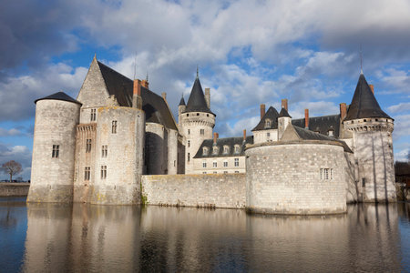 Castle of Sully-Sur-Loire, Loiret, Franceのeditorial素材