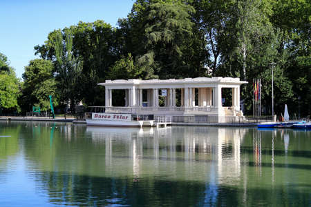 Madrid, Spain - June 17, 2020: Solar boat in the pond of the Retiro park on a sunny spring morningのeditorial素材