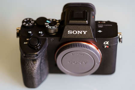 GRANADA, ANDALUSIA, SPAIN. APRIL 7TH, 2021. Sony A7RIV The ALPHA camera offers 60 megapixels in a mirrorless camera.のeditorial素材