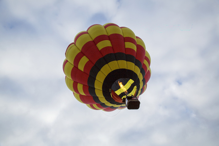 Bristol, UK: August 14, 2016: Flying a balloon at the Bristol International Balloon Fiesta. The annual event has become Europeâs largest hot air balloon festival.のeditorial素材