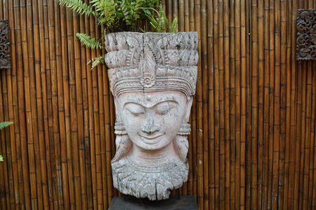 Buddha head statue (close up). Image of buddha statue.の写真素材