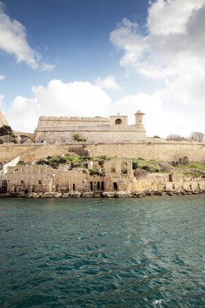 capital city of malta showing the great wall that surround the town