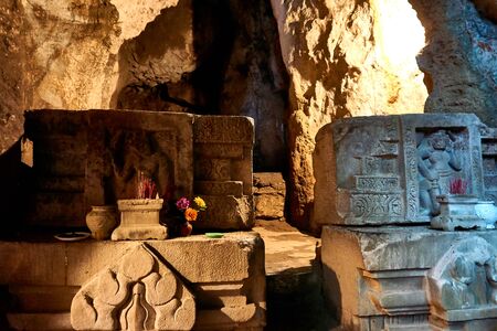 A NANG, VIETNAM - NOVEMBER 22, 2019: Cave at Marble mountains, Da Nang vietnamのeditorial素材