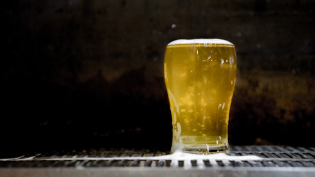 fresh craft beer from tapの写真素材