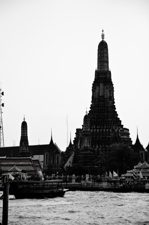 the Temple of Dawn WATJANG の写真素材