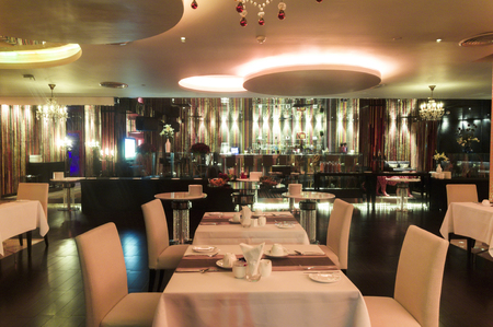 BANGKOK, THAILAND - APRIL 29 : Luxury Interior of the "dream " hotel, an upscale hotel  on April 29, 2009 in Bangkok, Thailandのeditorial素材