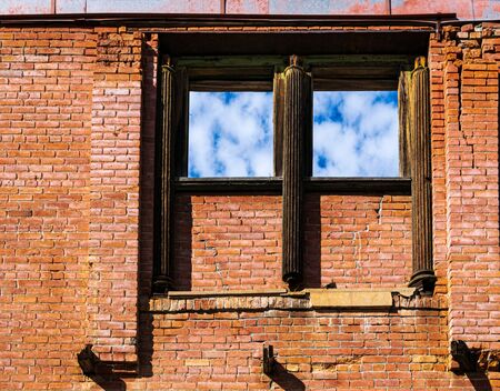 000190 The Sky Shows Through Window of Abandoned Building 5322