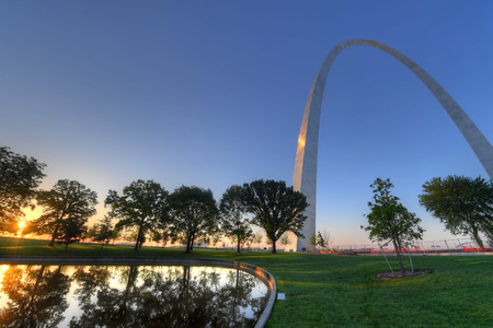 The Gateway Arch in St. Louis, Missouri.のeditorial素材