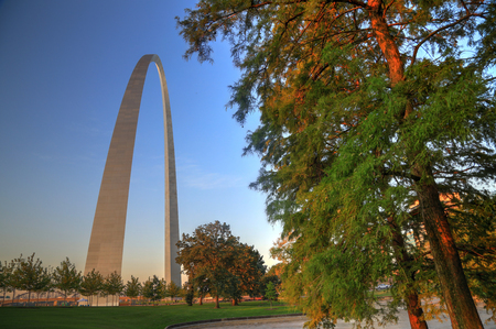 The Gateway Arch in St. Louis, Missouri.のeditorial素材