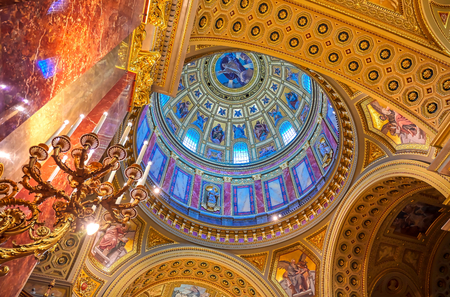 Budapest, Hungary - May 22, 2019 - The interior of St. Stephen's Basilica located on the Pest side of Budapest, Hungary.のeditorial素材
