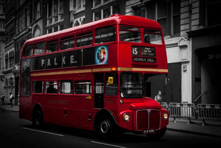 Doble decker in Londonのeditorial素材