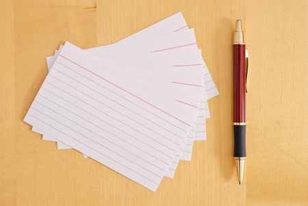 Blank Flash Cards with Pen on Deskの写真素材