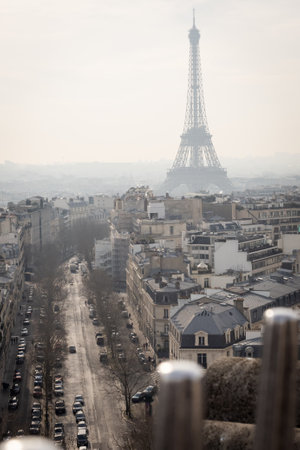 The Eiffel Tower in the Parisian morning mist - 17 - Paris, Franceの写真素材