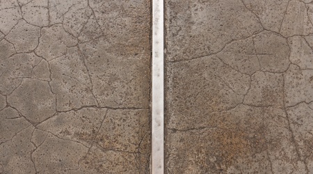 standless line on cracked cement floor の写真素材