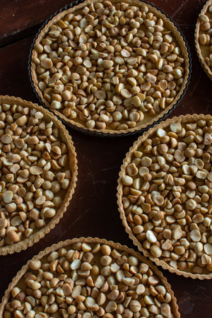 Macadamia cake with toffee. Making a cake. Cake shop. Cake shop. Candyの写真素材