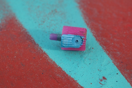 A used aerosol spray paint can capの写真素材