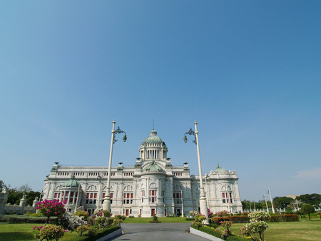 The Ananda Samakhom Throne Hall under blue sky, Bangkok, Thailandのeditorial素材