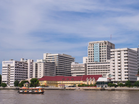 Siriraj hospital is the first hospital and medical shool in Thailand, placed at the West bank of Chaophya river.のeditorial素材
