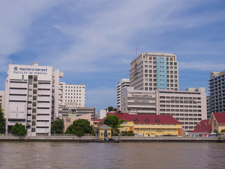 Siriraj hospital is the first hospital and medical shool in Thailand, placed at the West bank of Chaophya river.のeditorial素材